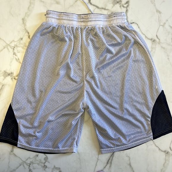 Mesh Reversible Athletic Shorts - Picture 7 of 7